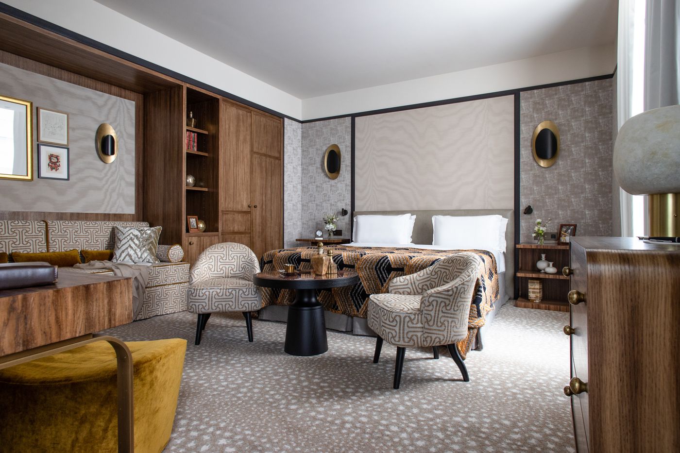 Esprit-Saint-Germain-Room-5