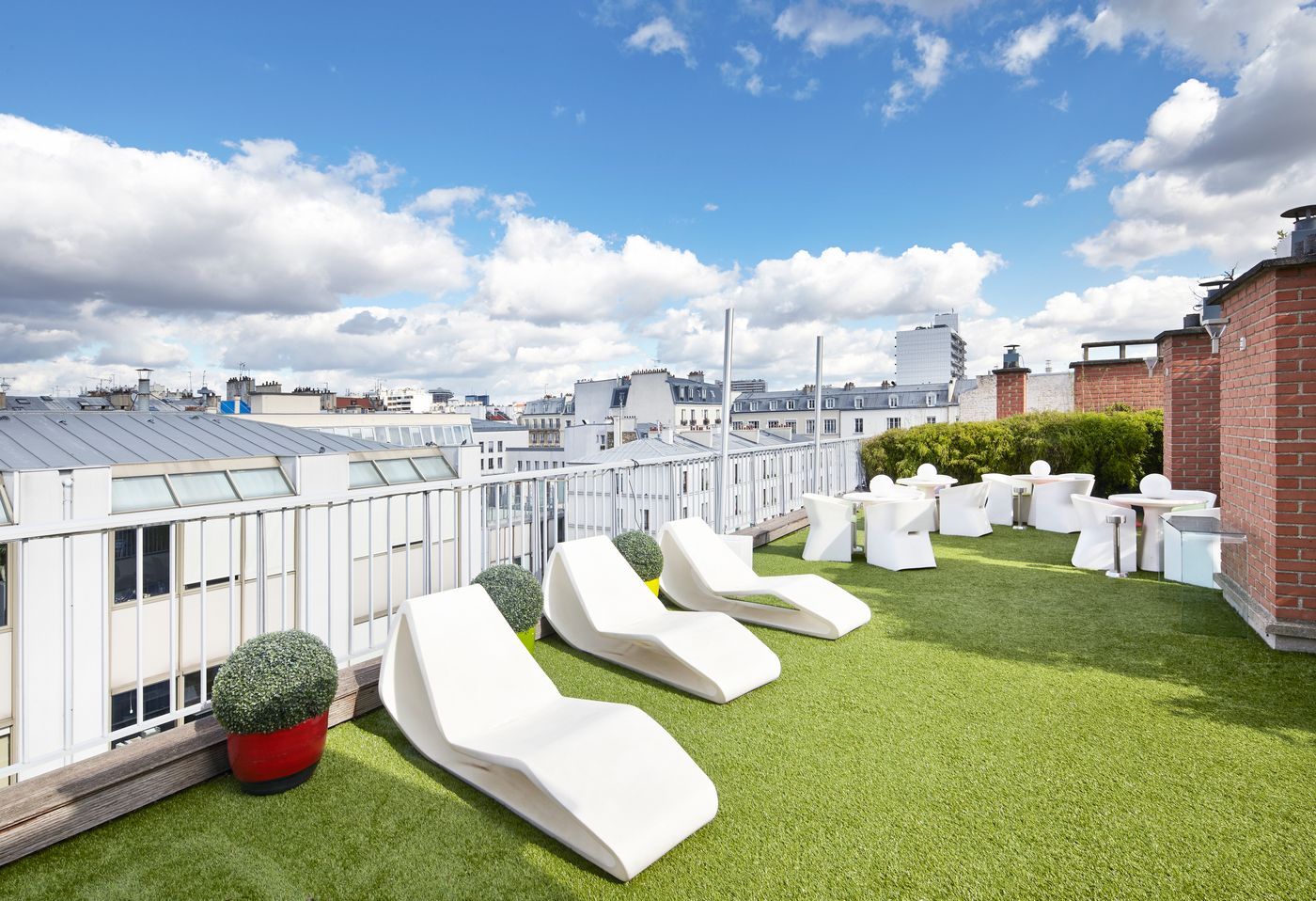 Hotel-Mercure-Paris-Bastille-Saint-Antoine-Terrace-59