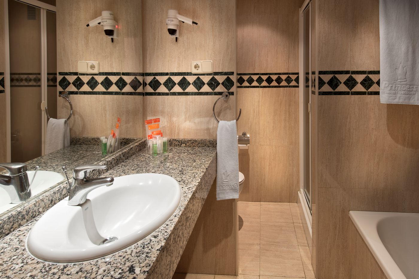 Mogan-Princess---Beach-Club-Room-28