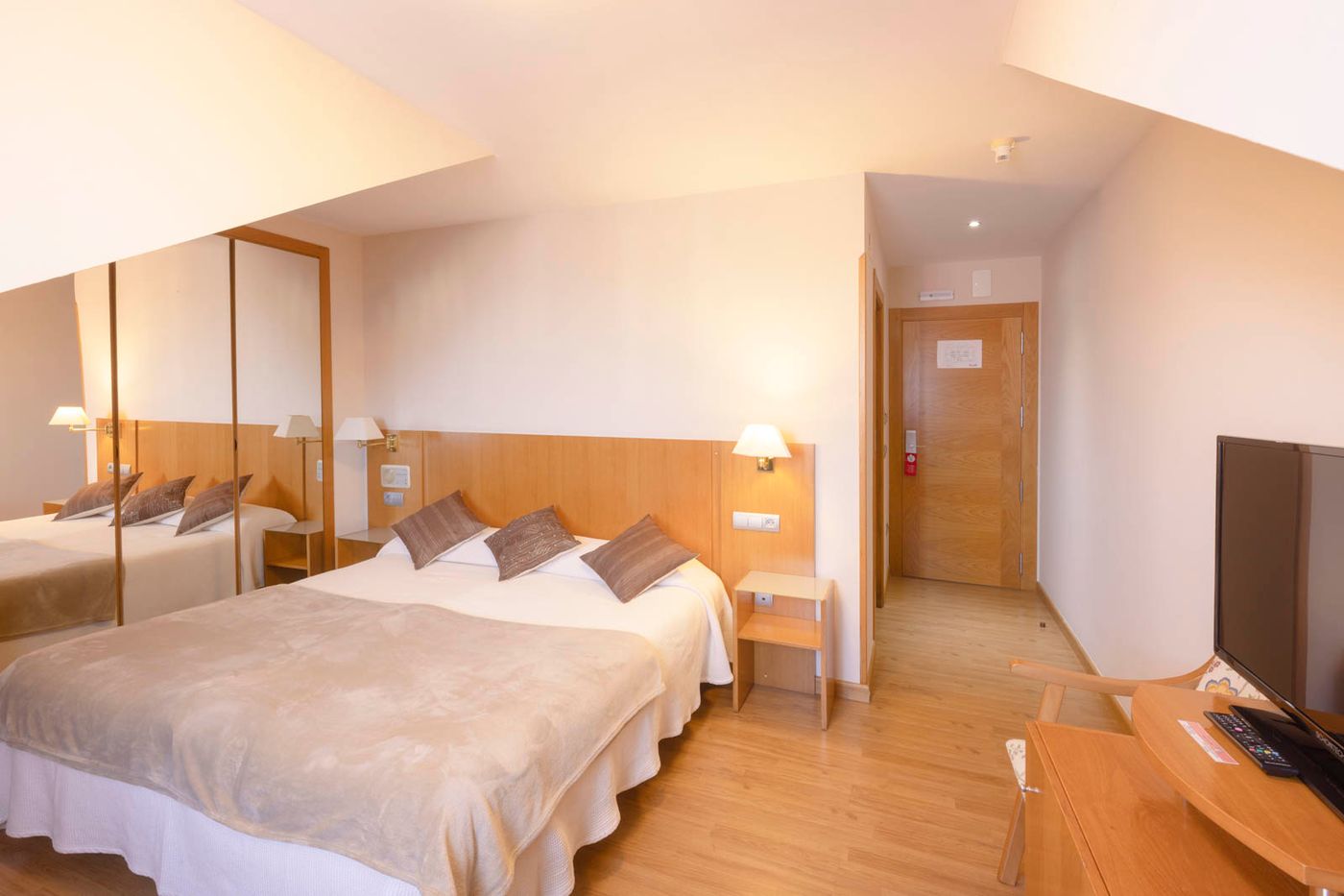 Villa de Llanes-Spain-LLANES-Room-2