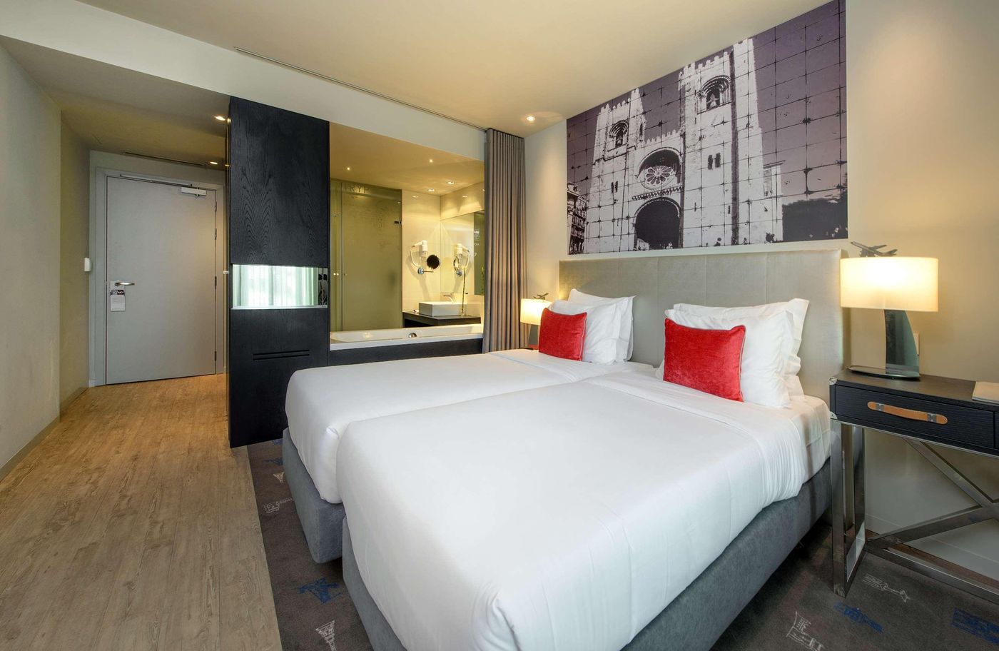 Melia-Lisboa-Aeroporto-Room-7
