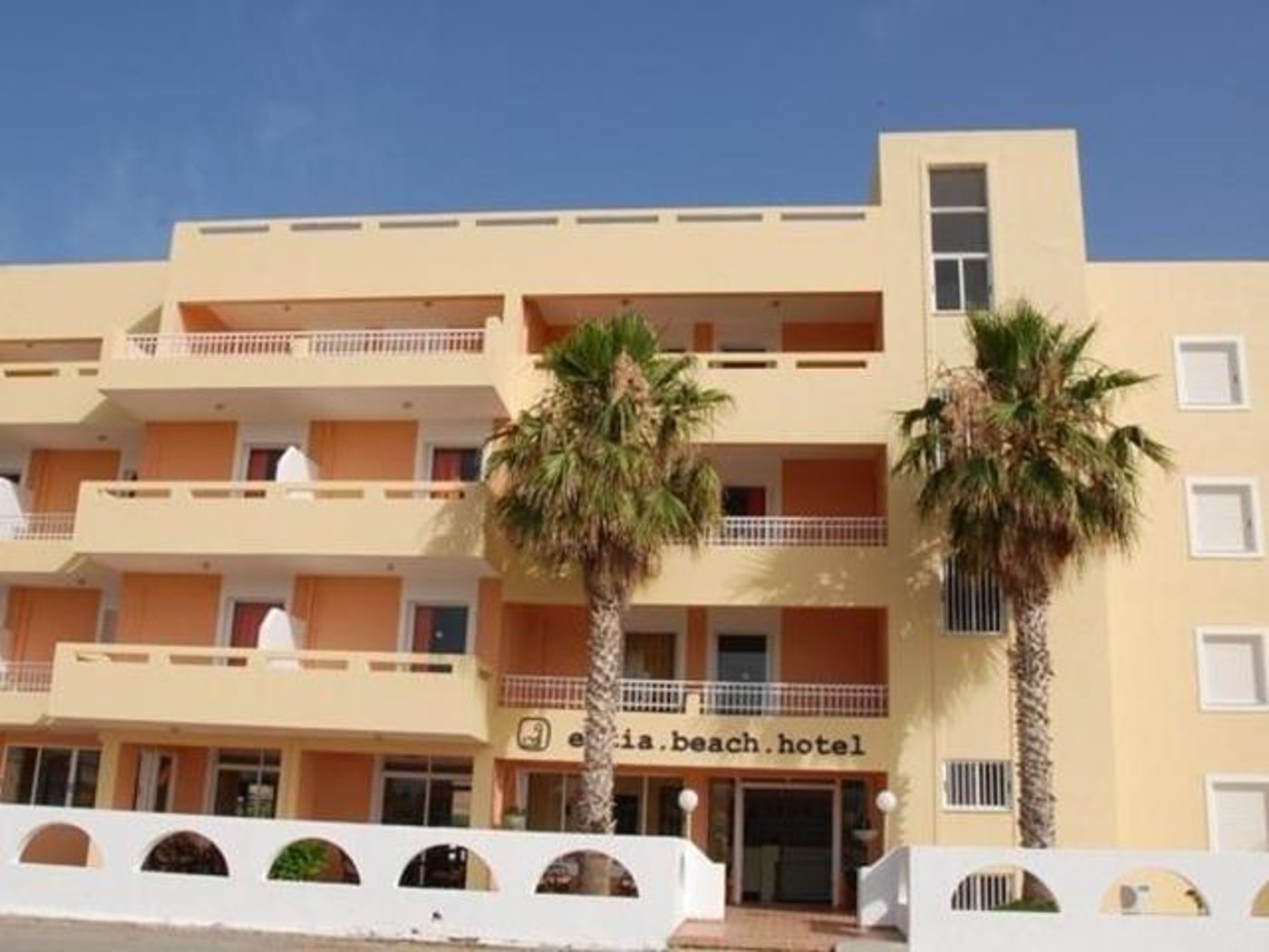 Estia Beach Hotel