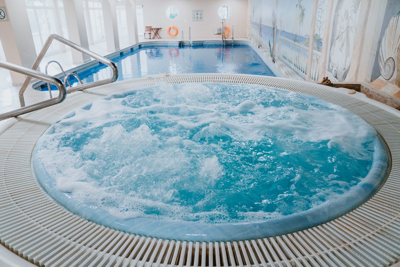 Crown-Resorts-Pool-55