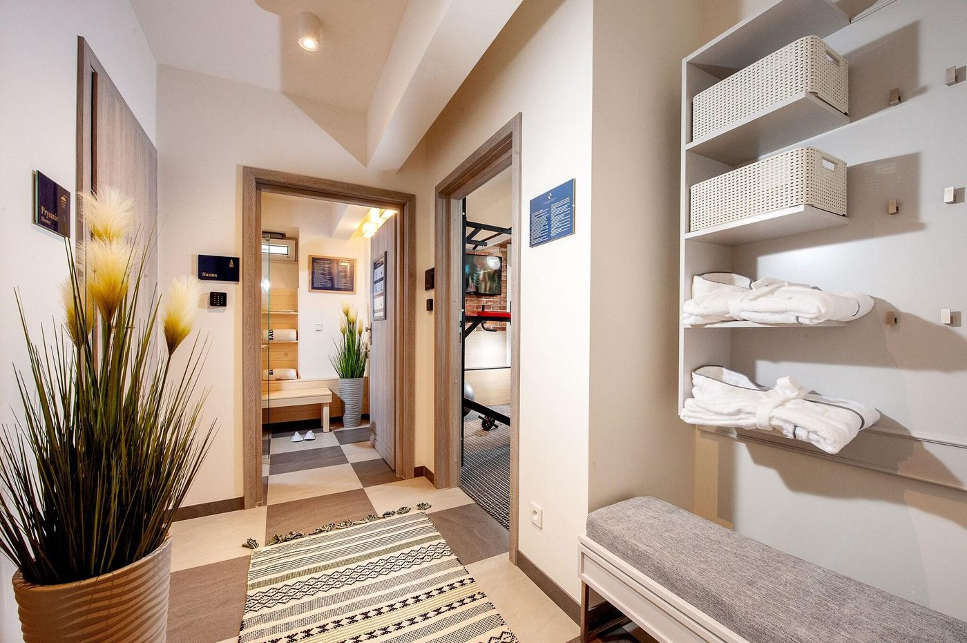 Amber-Design-Residence-Sports-and-Entertainment-40