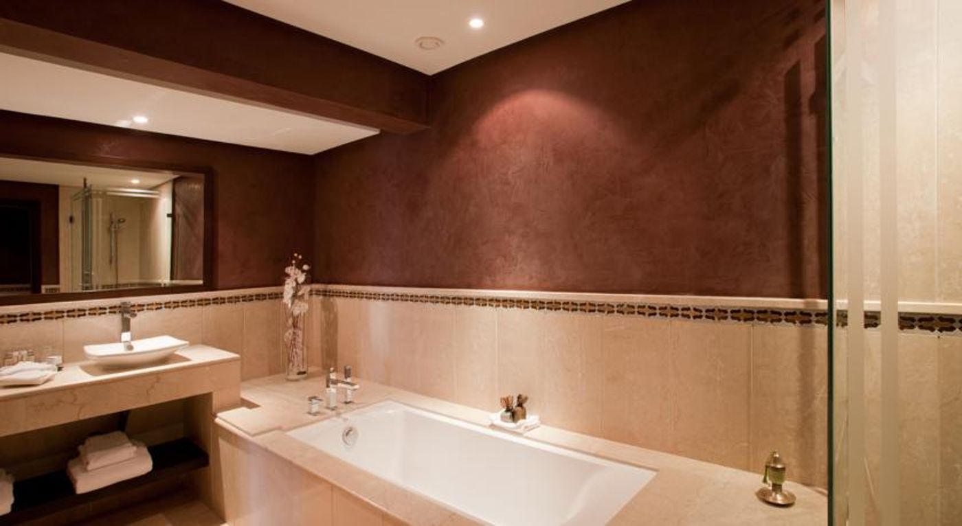 Sentido Kenzi Menara Palace