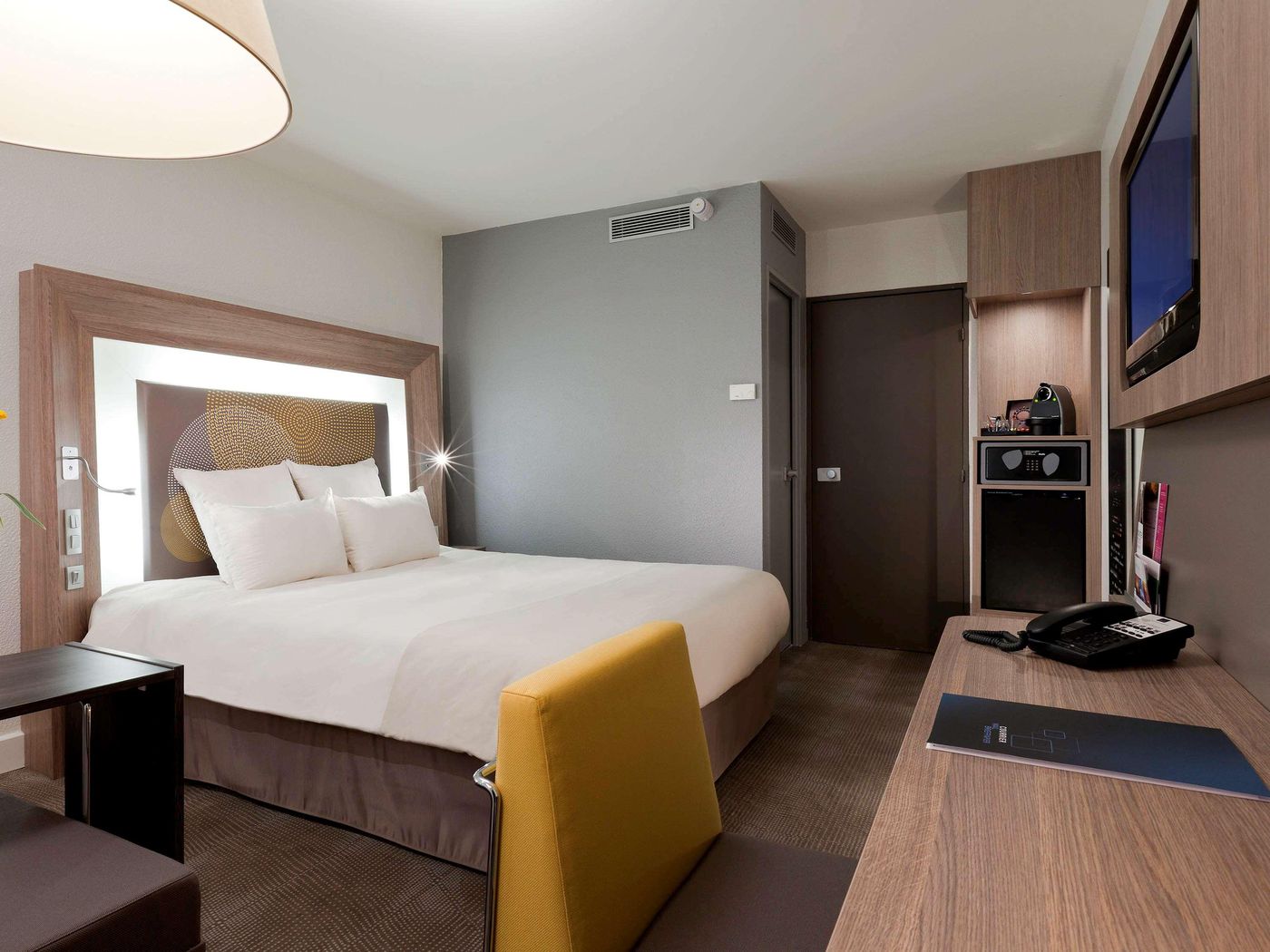 Novotel-Paris-la-Defense-Room-6