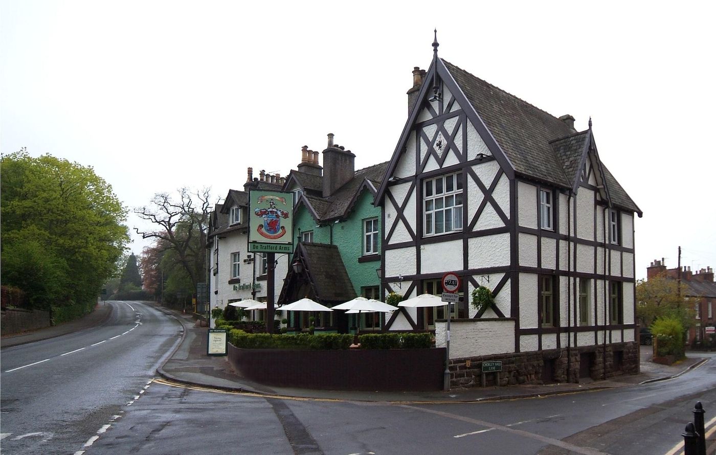 De Trafford Hotel By Greene King Inns-United Kingdom-ALDERLEY EDGE-General view-3
