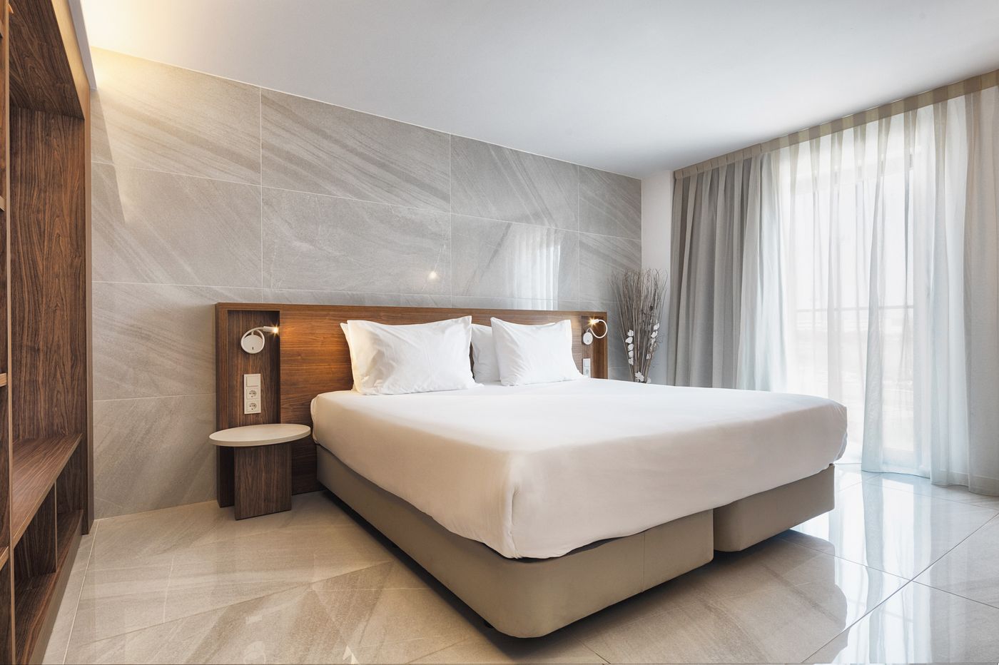 El-Puerto-Ibiza-Hotel---Spa-Room-29