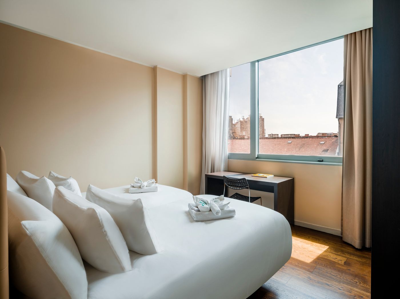 NH-Collection-Budapest-City-Center-Room-47