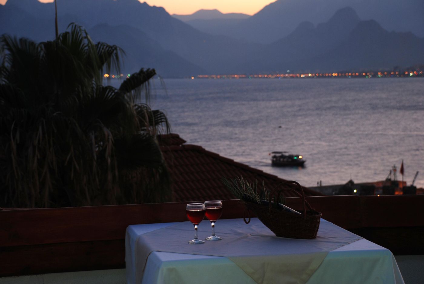 Argos-Hotel-Terrace-37