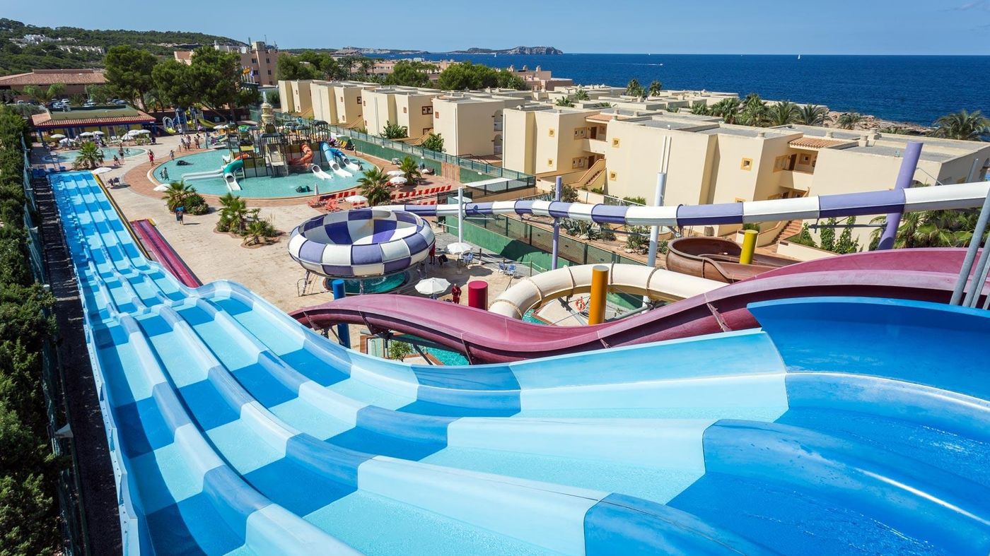 Sirenis Seaview Country Club