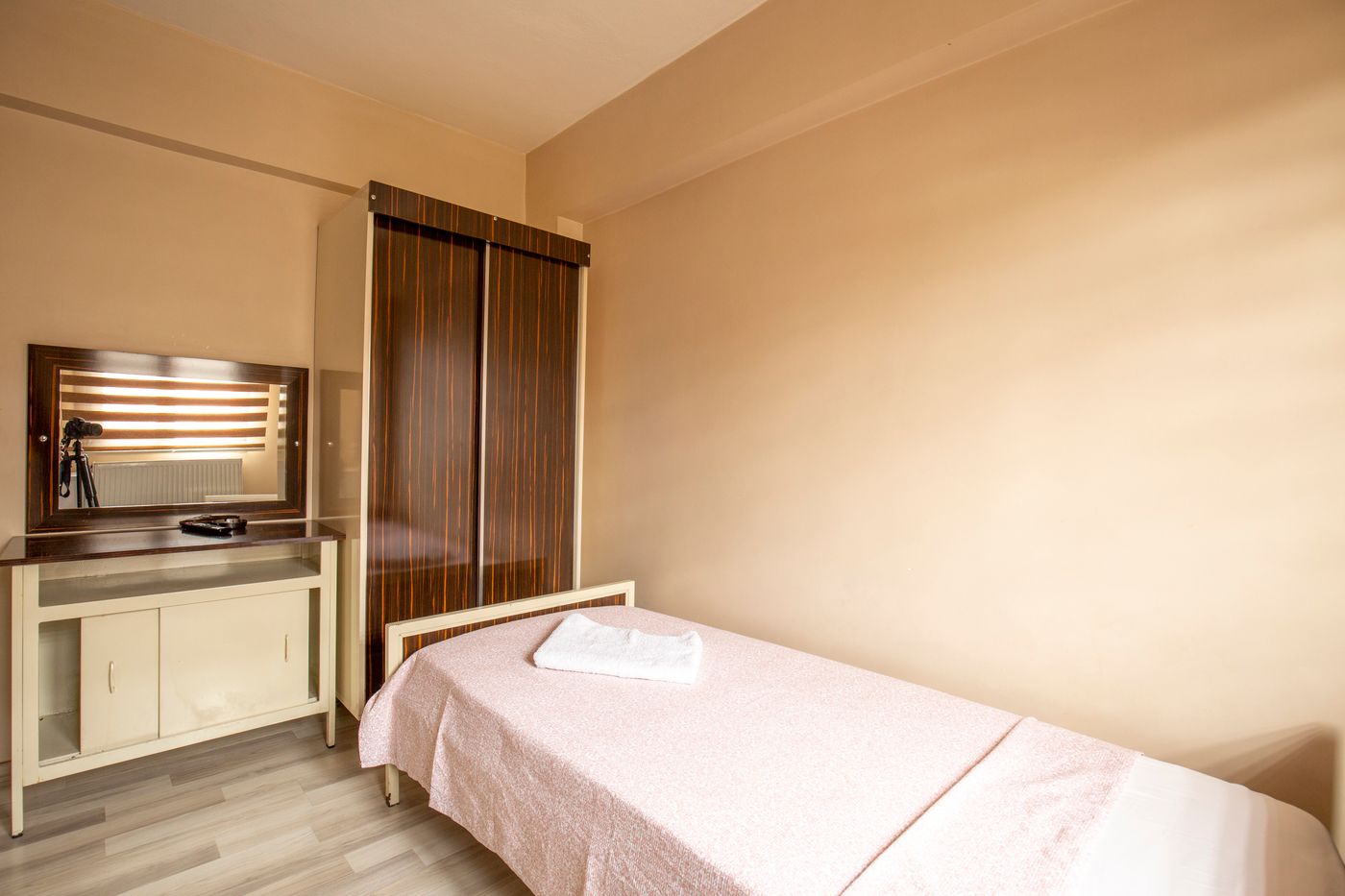 Beyoglu-Huzur-Hotel-Room-6