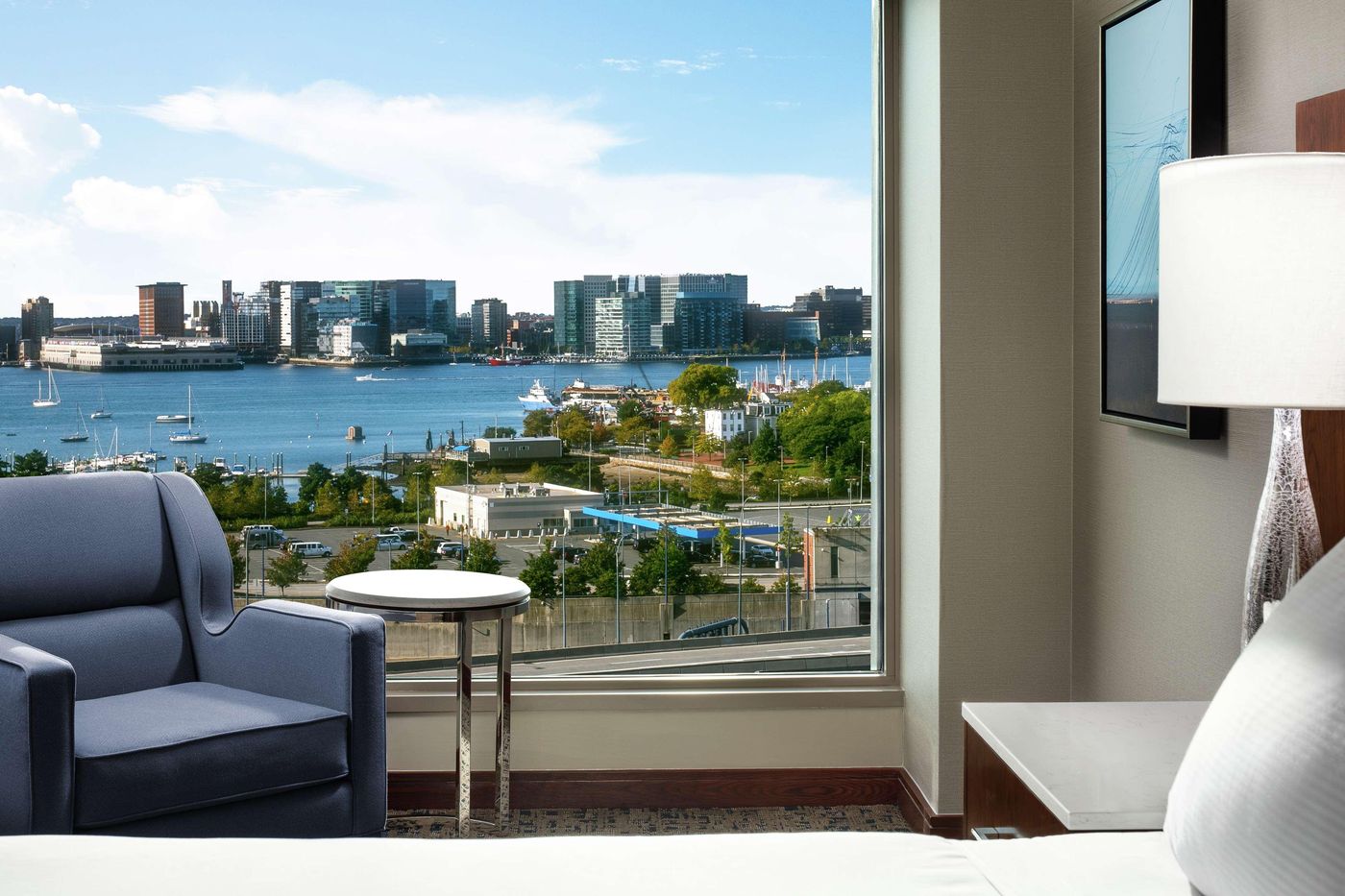 Hilton-Boston-Logan-Airport-Room-4