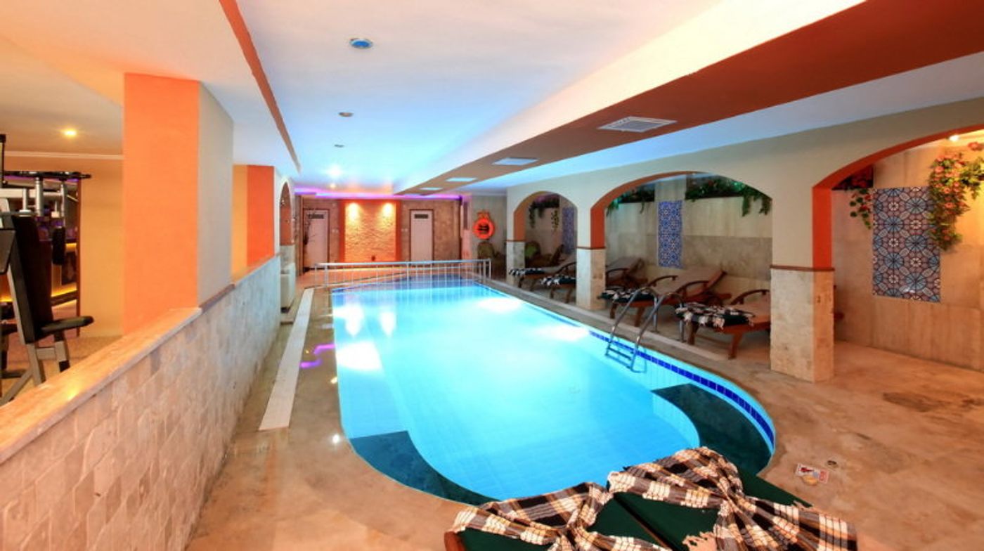 Eftalia-Downtown-Hotel-Pool-29