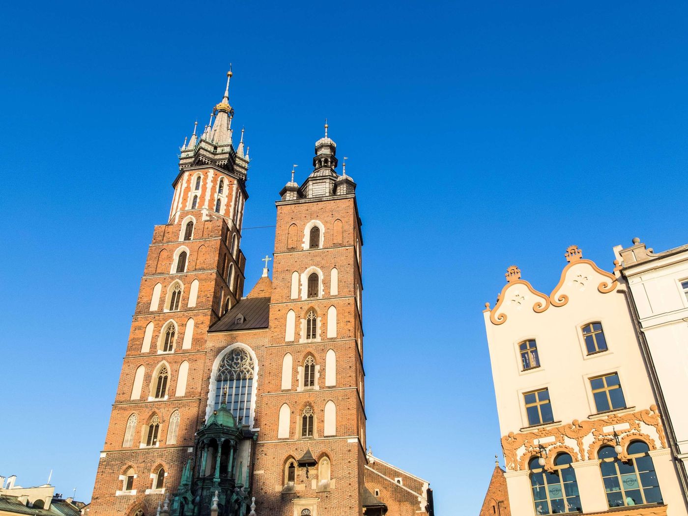 ibis-Krakow-Centrum-Sports-and-Entertainment-3