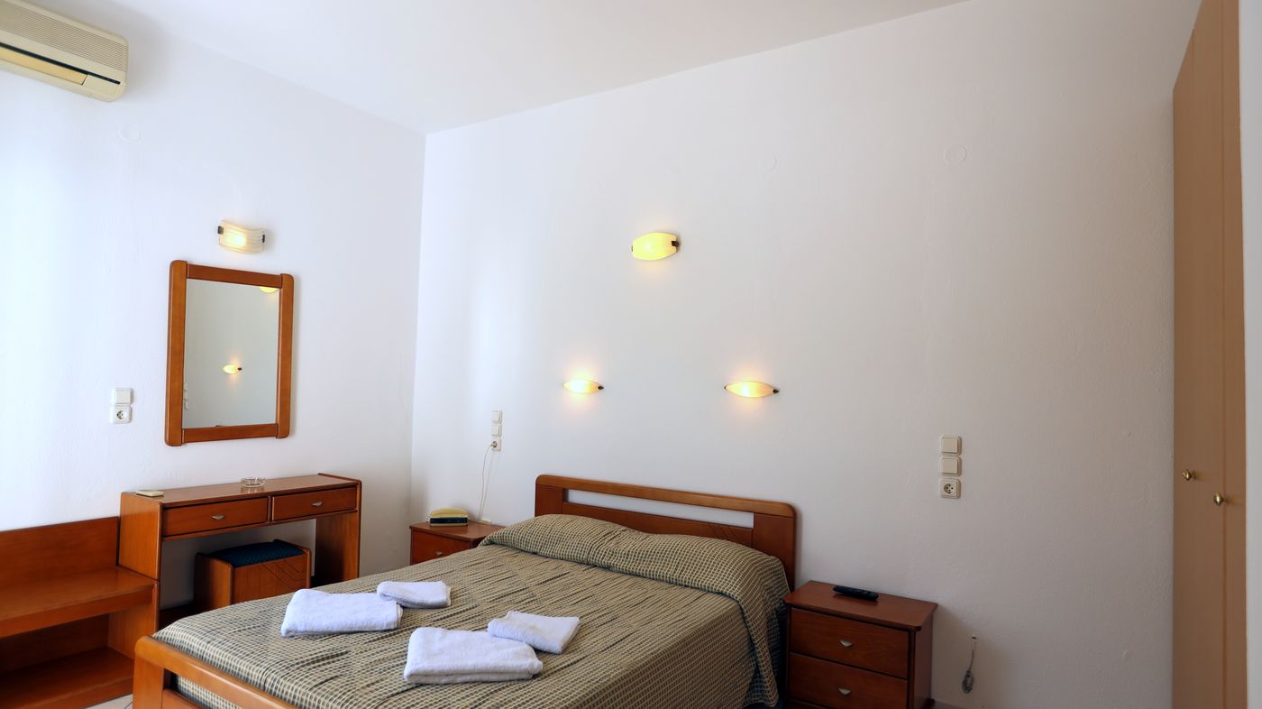 Peter-s-Apartments-Room-12