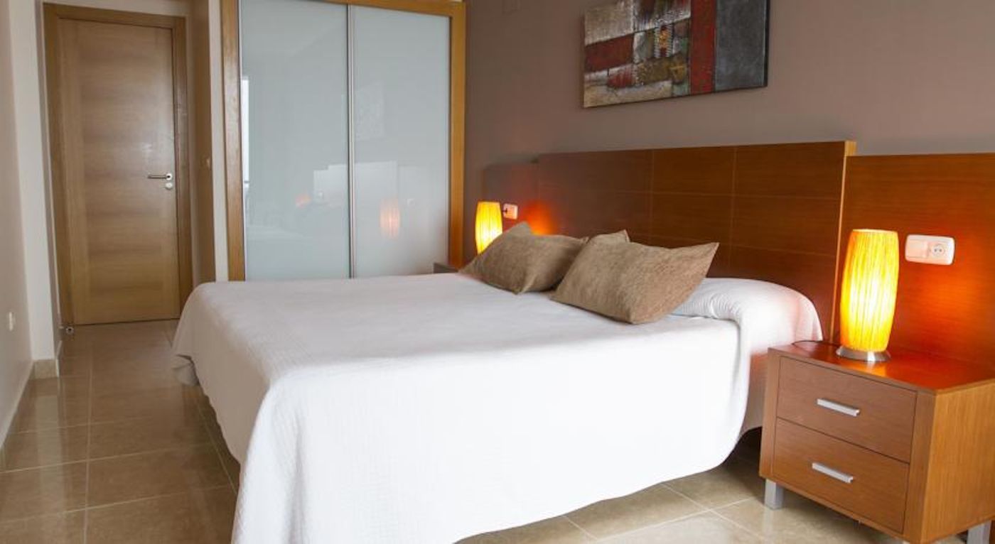 Del Mar Apartments - Adults Only