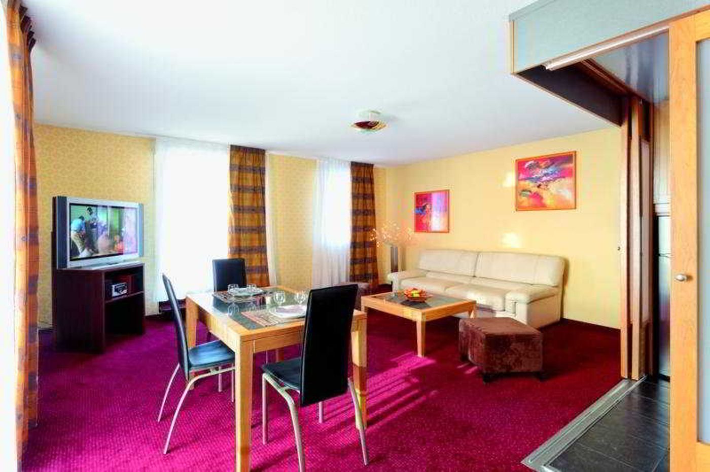 Park & Suites Elegance Grenoble-France-GRENOBLE-Room-4