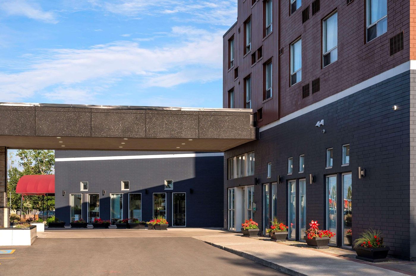 Comfort Hotel Airport North-Canada-TORONTO-General view-5