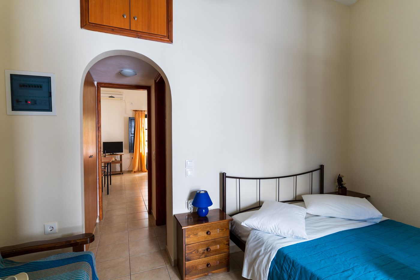 Soulis Hotel-Greece-Oia-Room-10