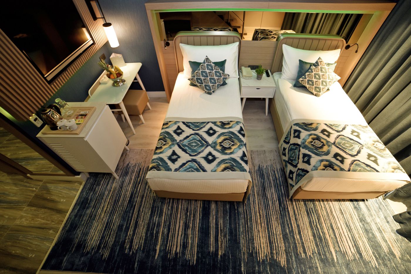 Royal-Wings-Hotel-Room-28