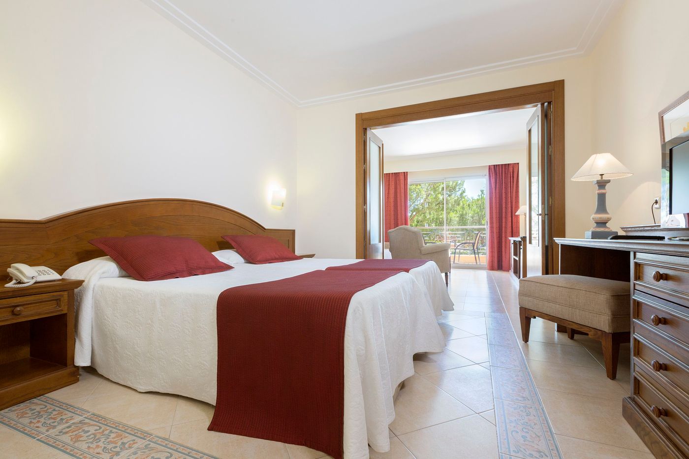 HIpotels Barrosa Garden