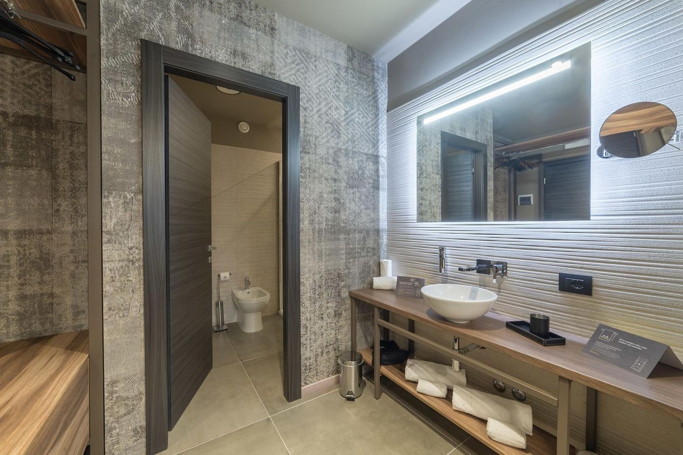 9 Stanze Boutique Rooms-Italy-TRIESTE-Room-9