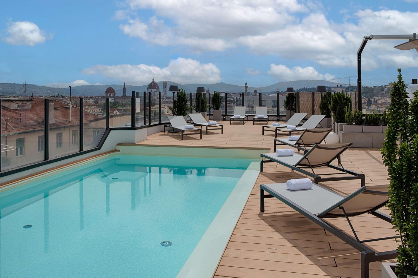 NH-Firenze-Pool-2