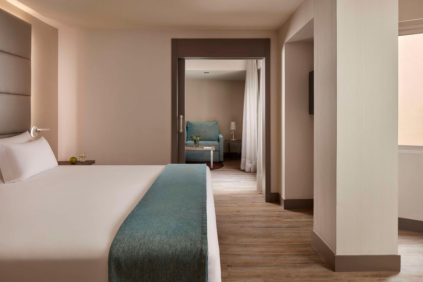 NH-Madrid-Zurbano-Room-26