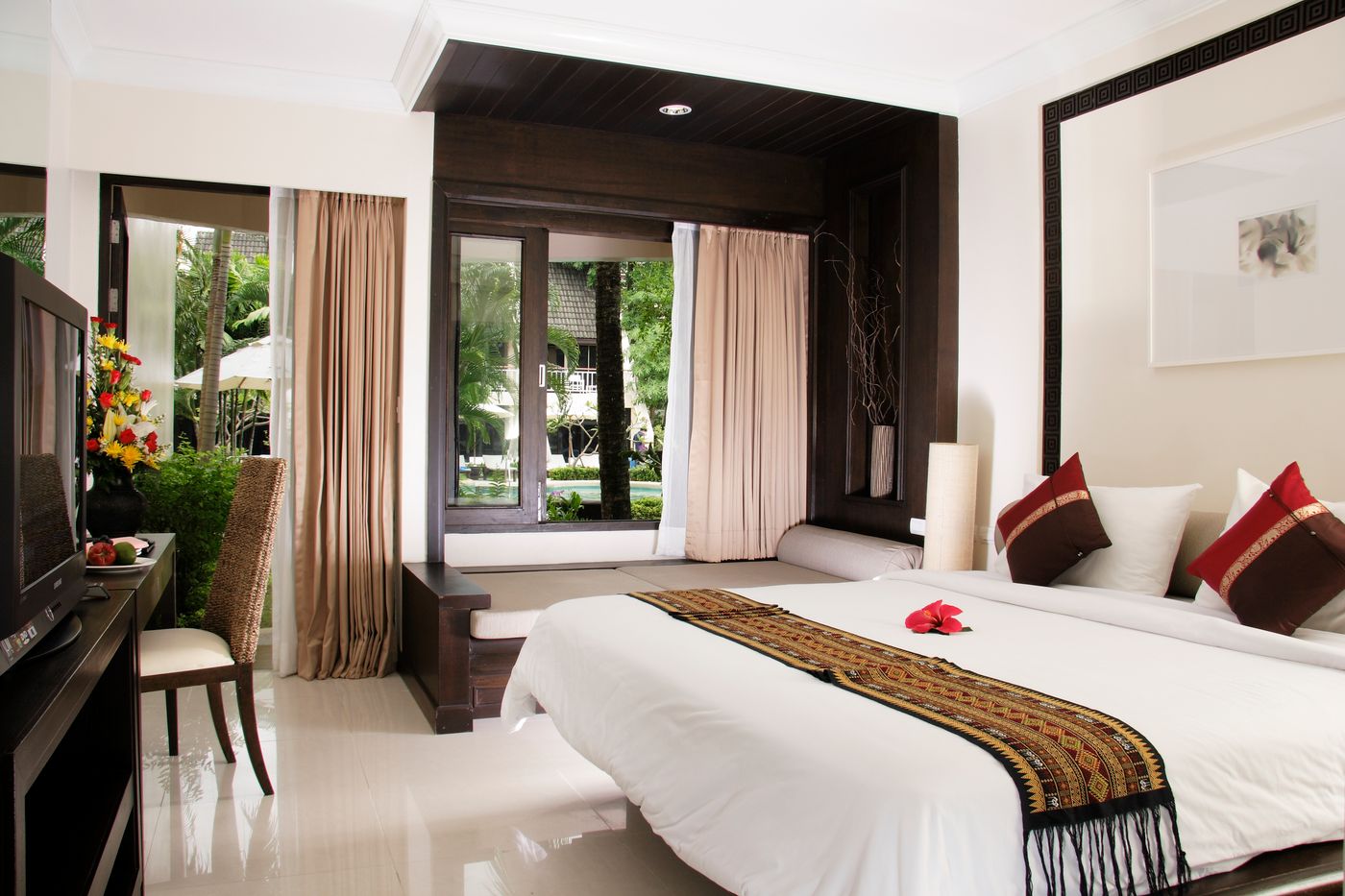 Thara-Patong-Beach-Resort-Room-30