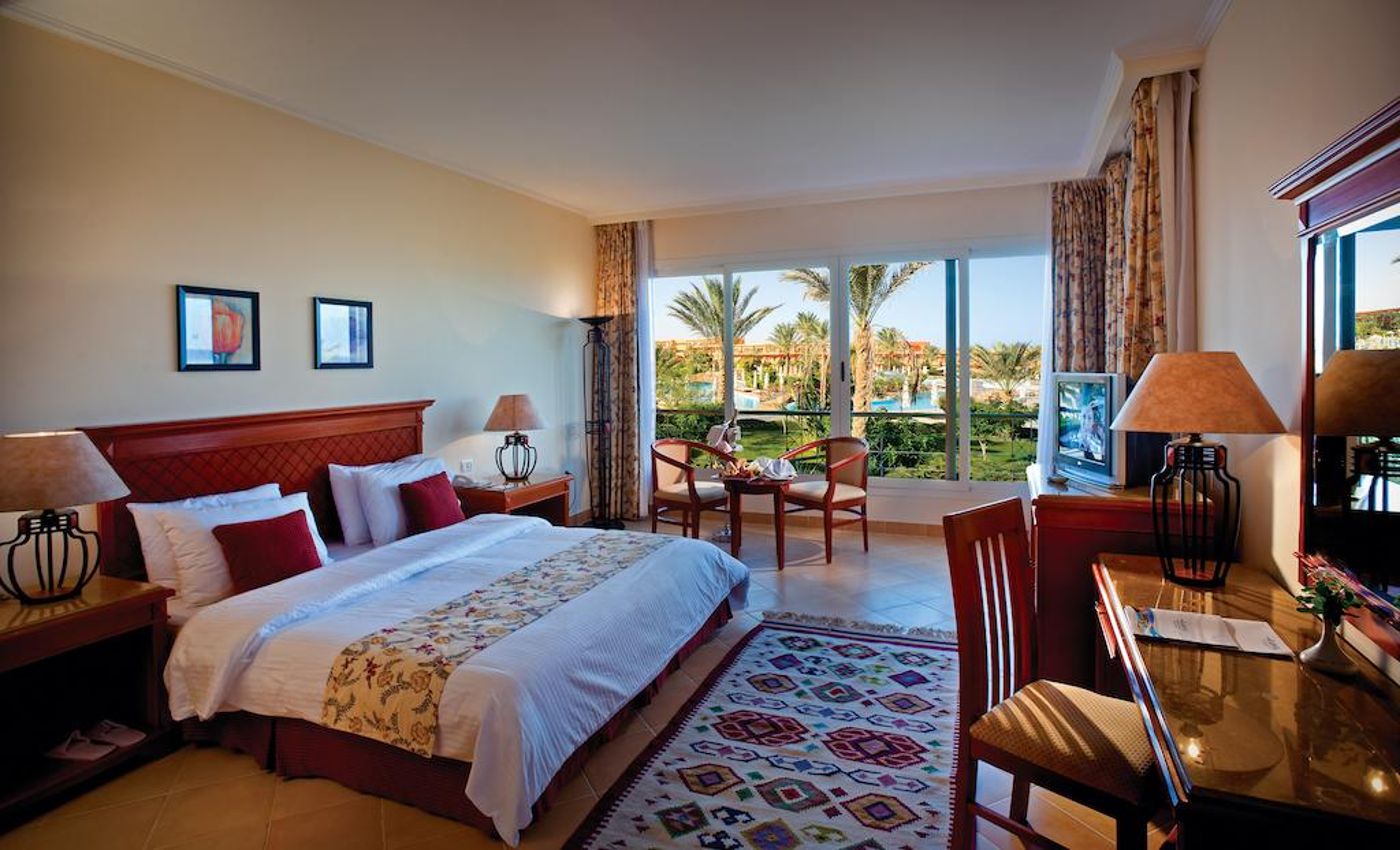 Amwaj-Oyoun-Resort---Spa-Room-33