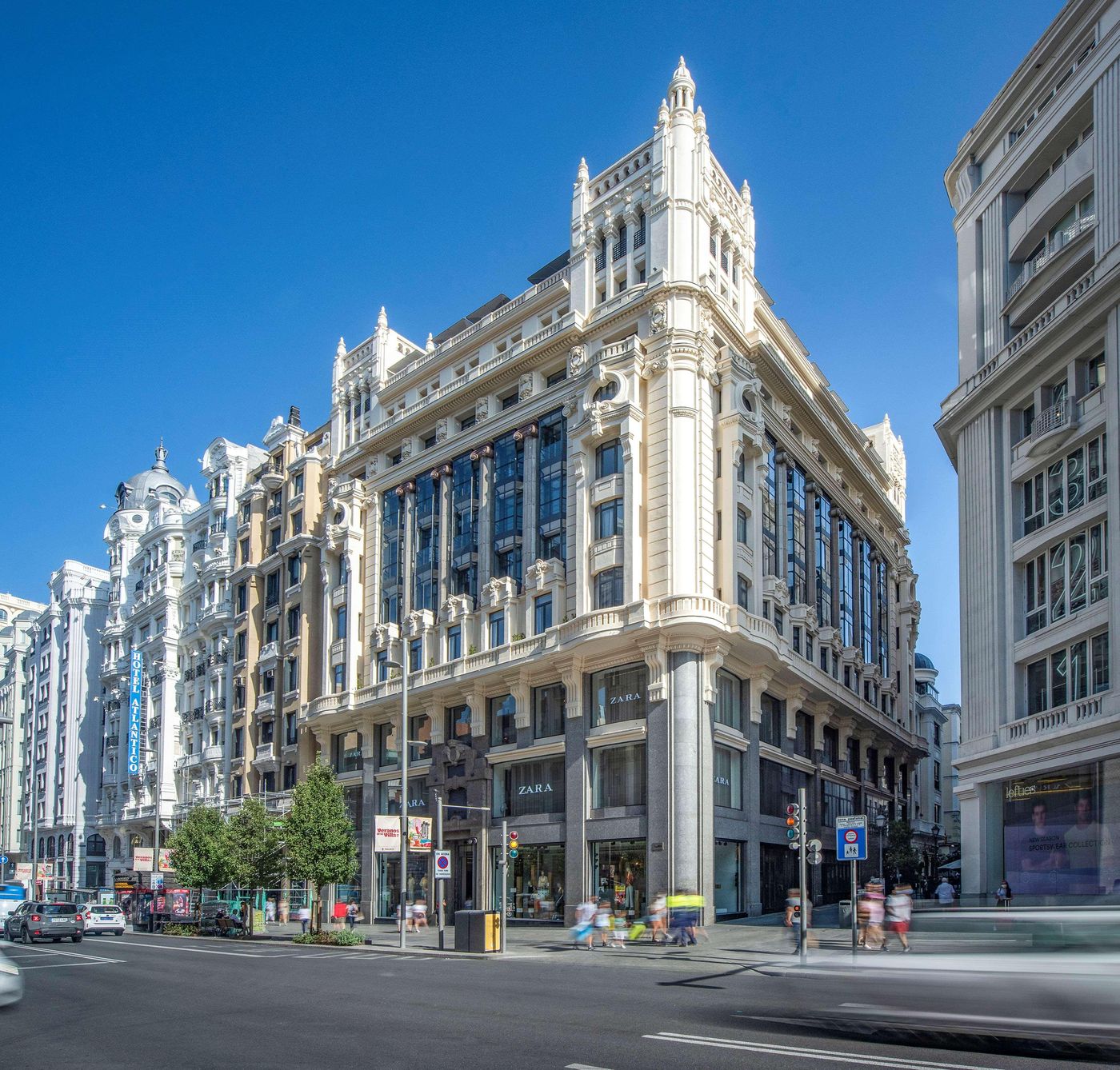 TRYP-Madrid-Cibeles-Hotel-General-view-8