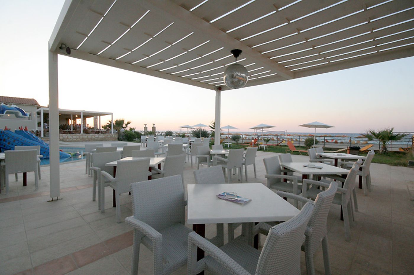 Dimitrios Village Aparthotel