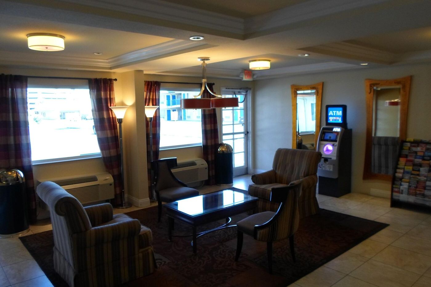 Howard Johnson by Wyndham Las Vegas near the Strip-United States-Las Vegas-Lobby-10