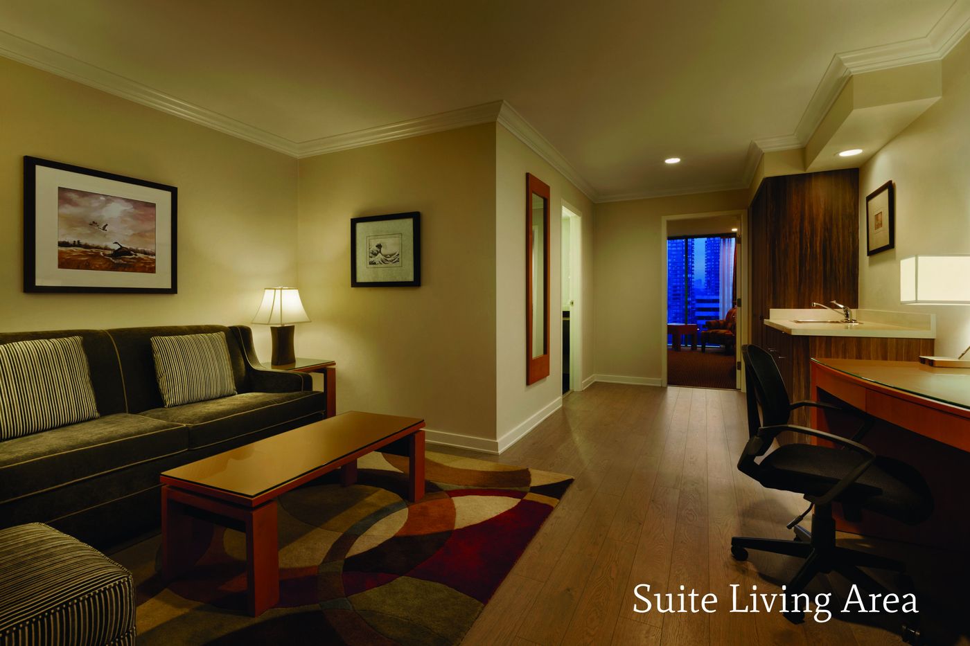 Executive-Suites-Hotel-Metro-Vancouver-Burnaby-Room-23