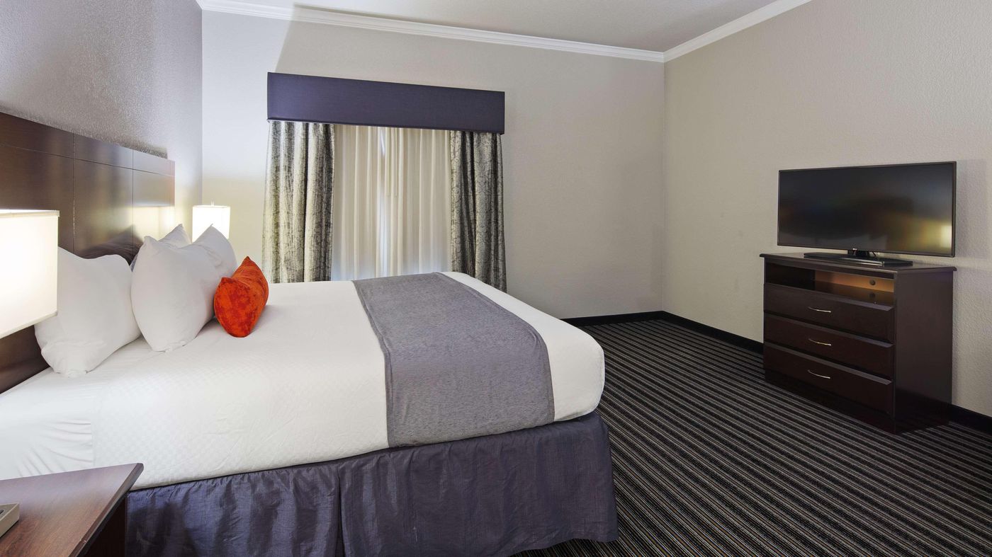 Best Western Plus Austin Airport Inn & Suites-United States-Austin-General view-7