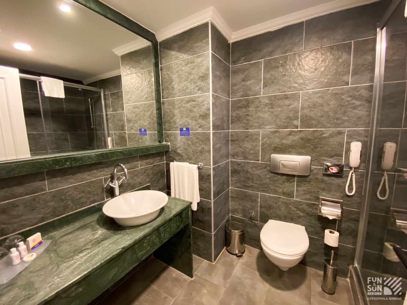 Gypsophila-Club-Marine-Room-34