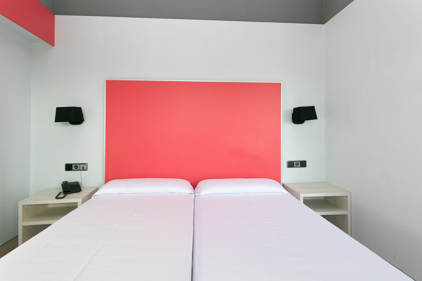 The-Red-Hotel-by-Ibiza-Feeling-Room-19