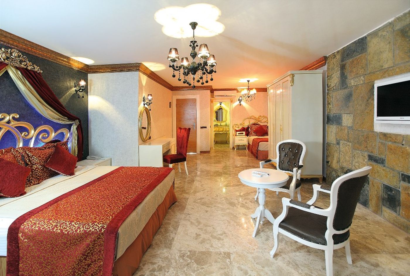 Camelot Boutique & Beach