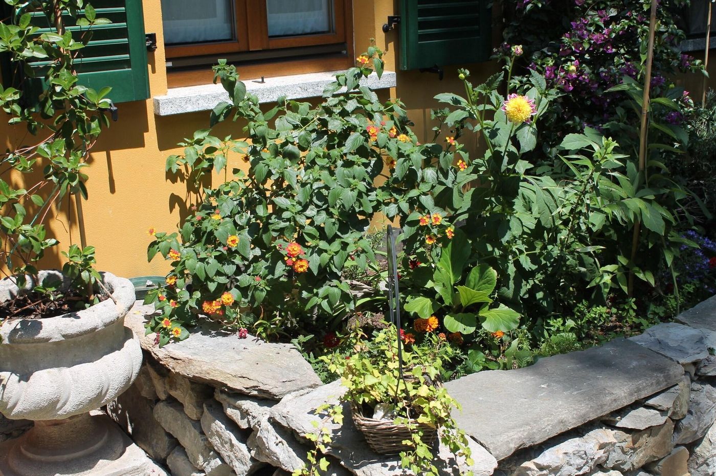 Hotel Centrale-Italy-Bellagio-General view-4