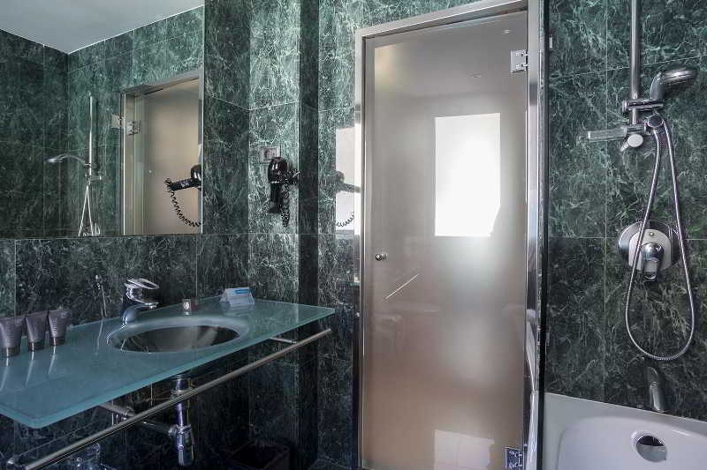 AC-Madrid-Los-Vascos-Room-42