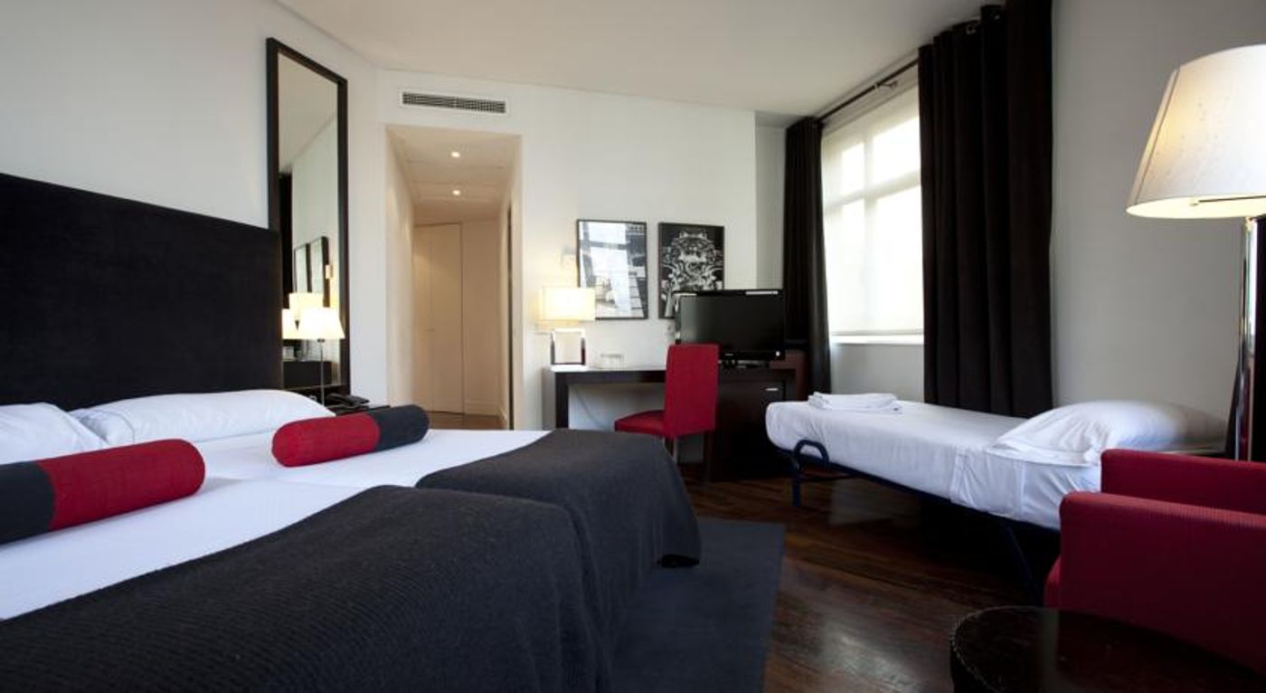 Quatro-Puerta-del-Sol-Room-17