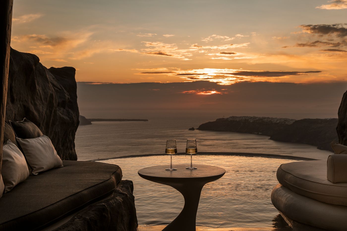 One-Of-One-Hotel-Room-55