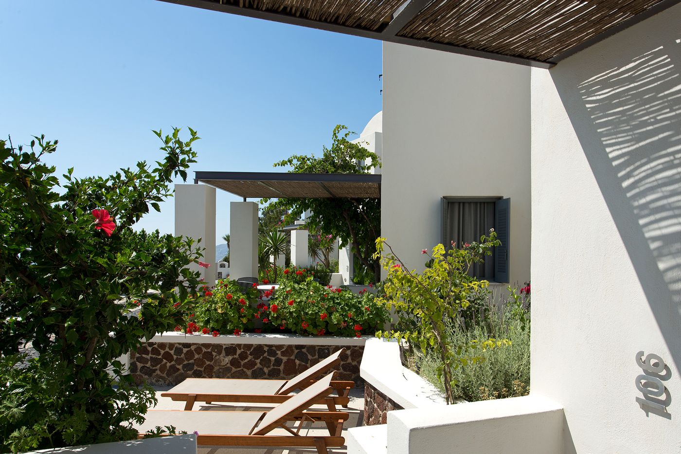 Xenones-Filotera-Room-5