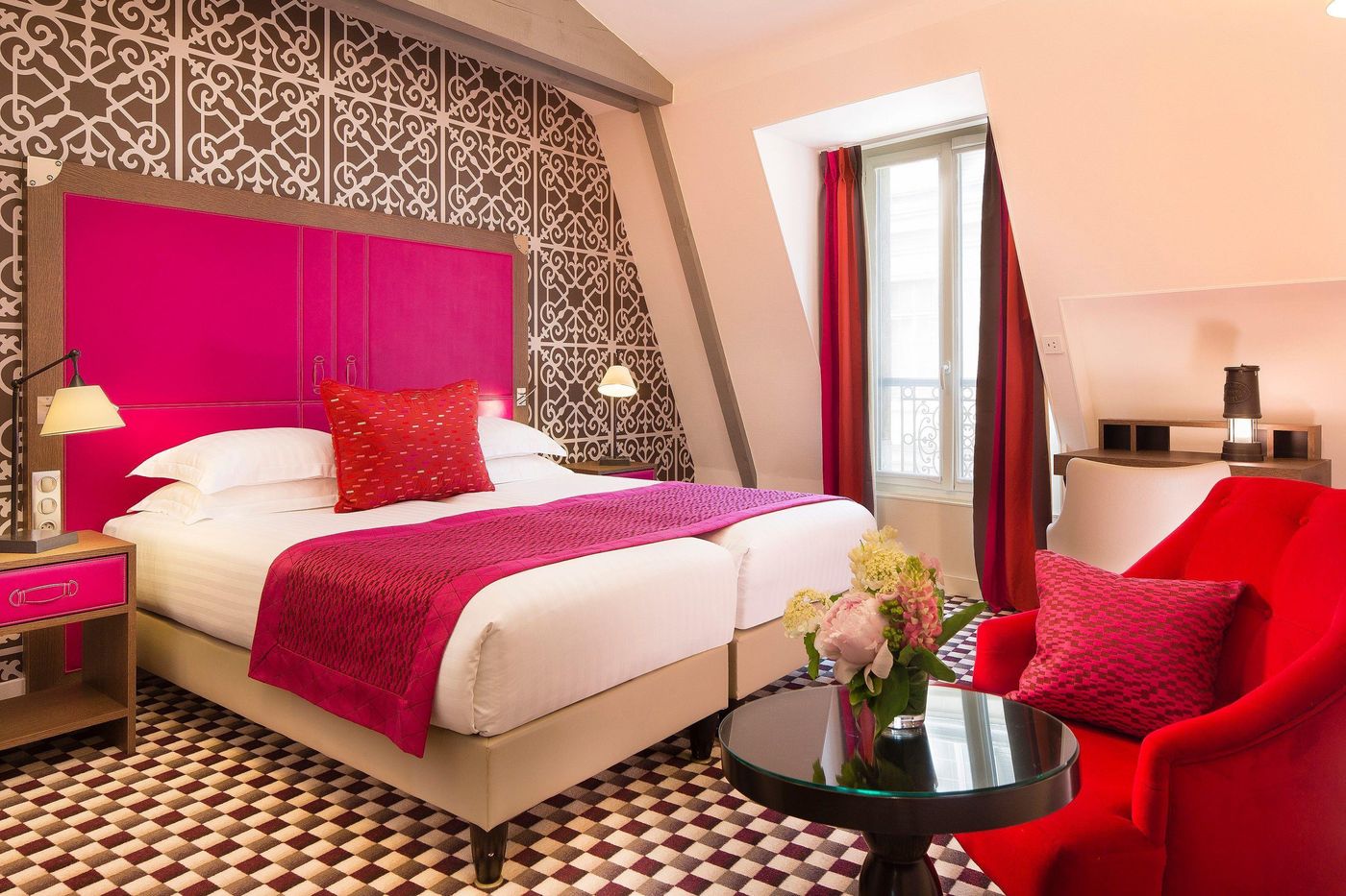 Phileas-Lazare---Spa-Room-34