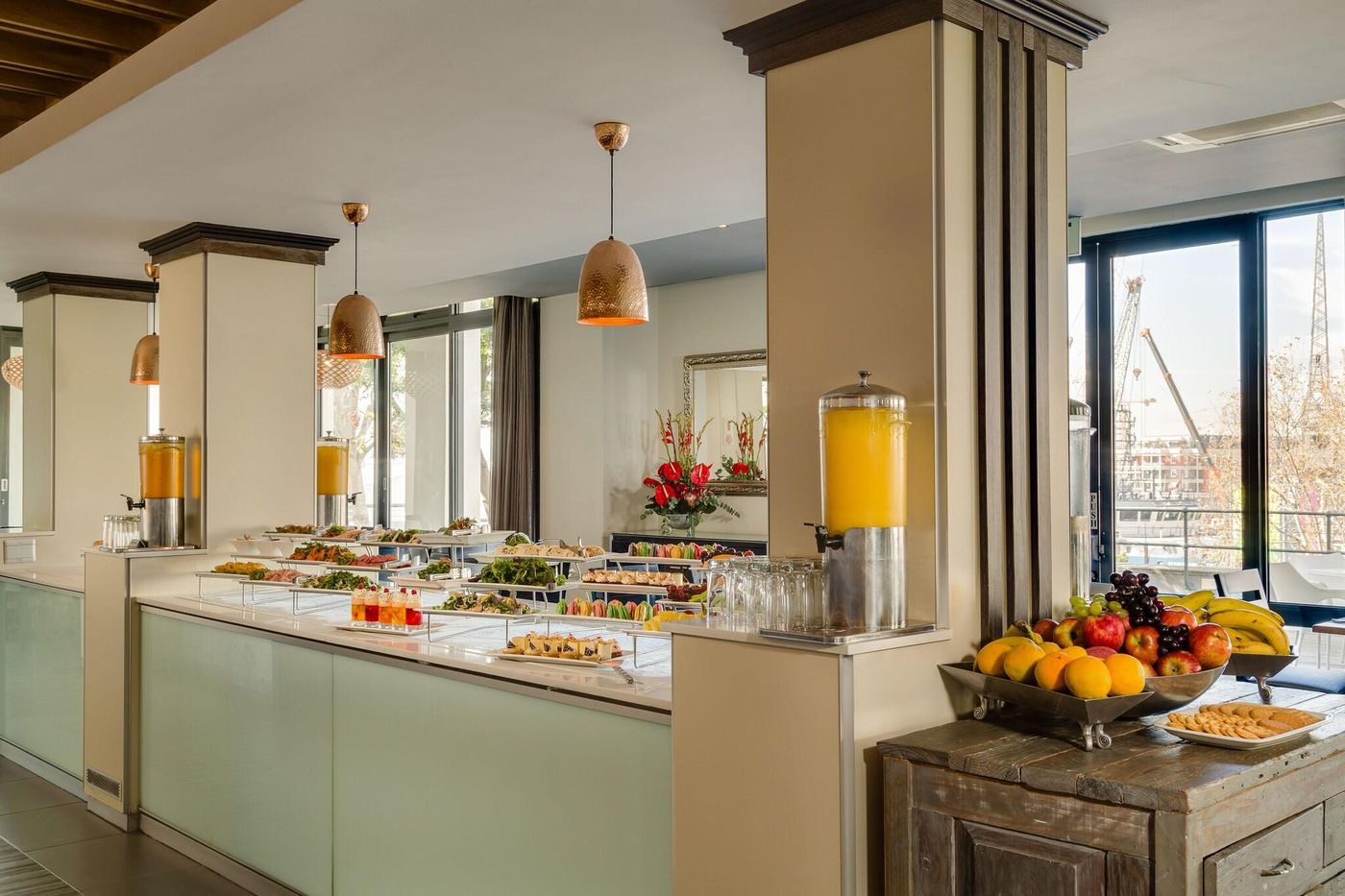 Protea-Hotel-Cape-Town-Waterfront-Breakwater-Lodge-Restaurant-47