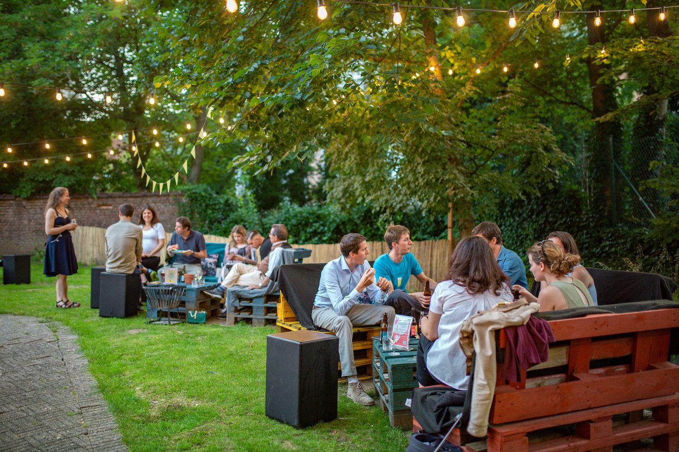 B-B-Hotel-Brussels-Centre-Louise-Terrace-40