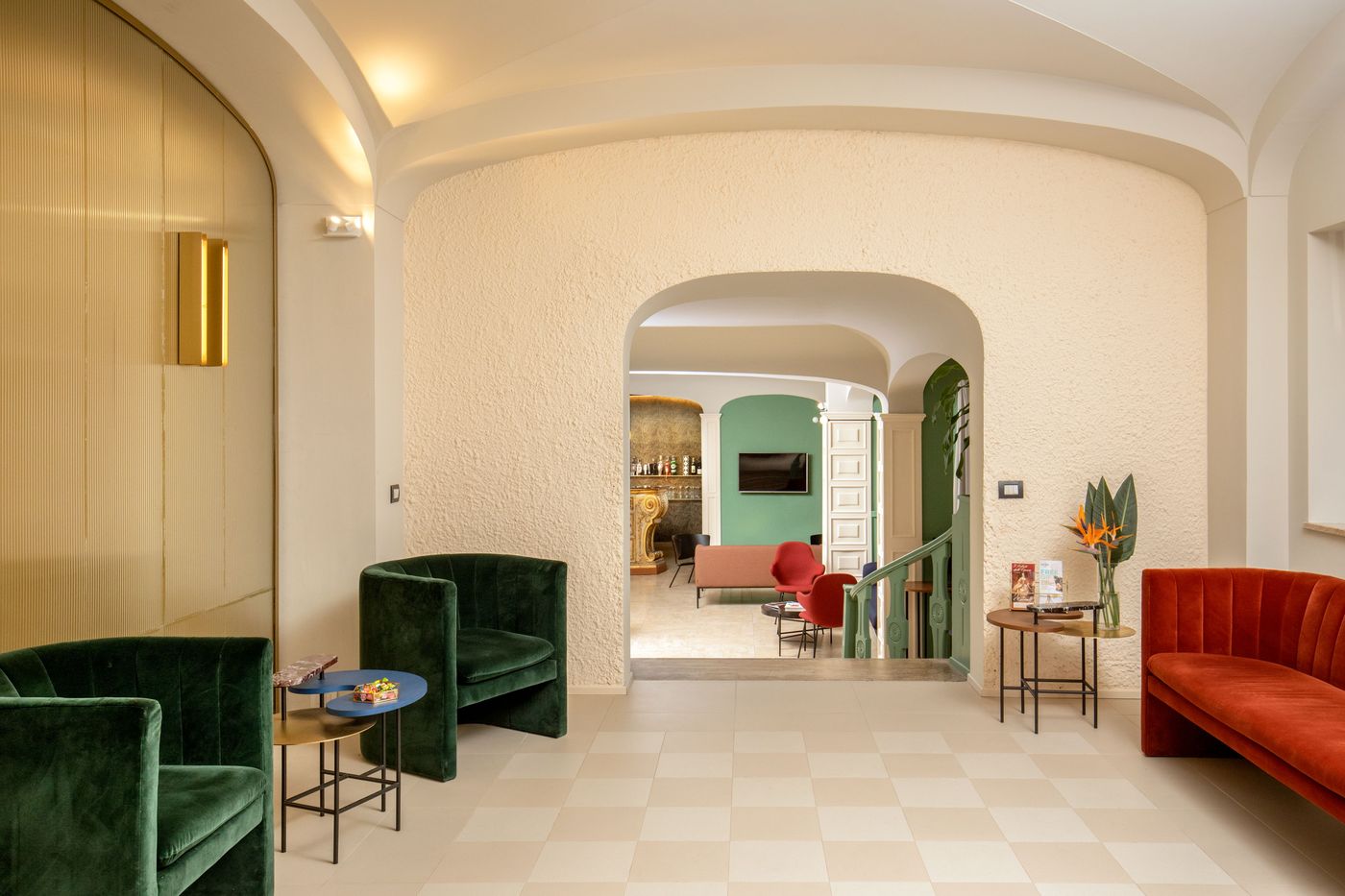 Hotel-Colosseum-Lobby-13