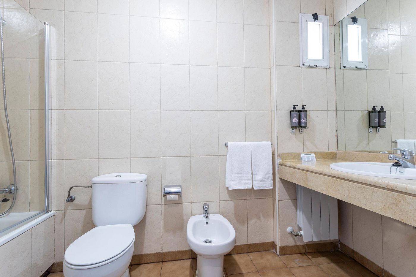 Osuna-Feria-Madrid-Room-26