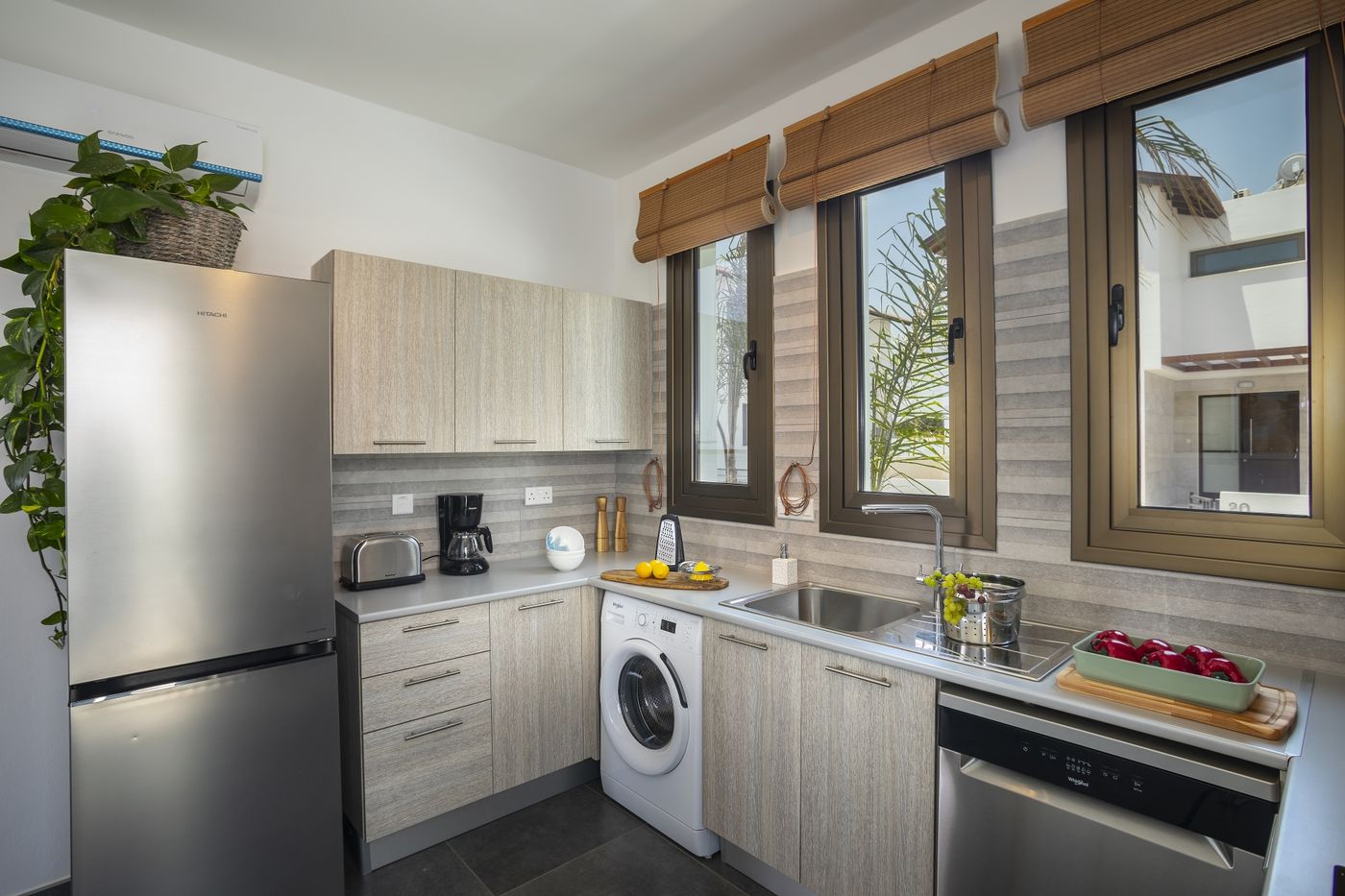 Louis Chris Le Mare Villa